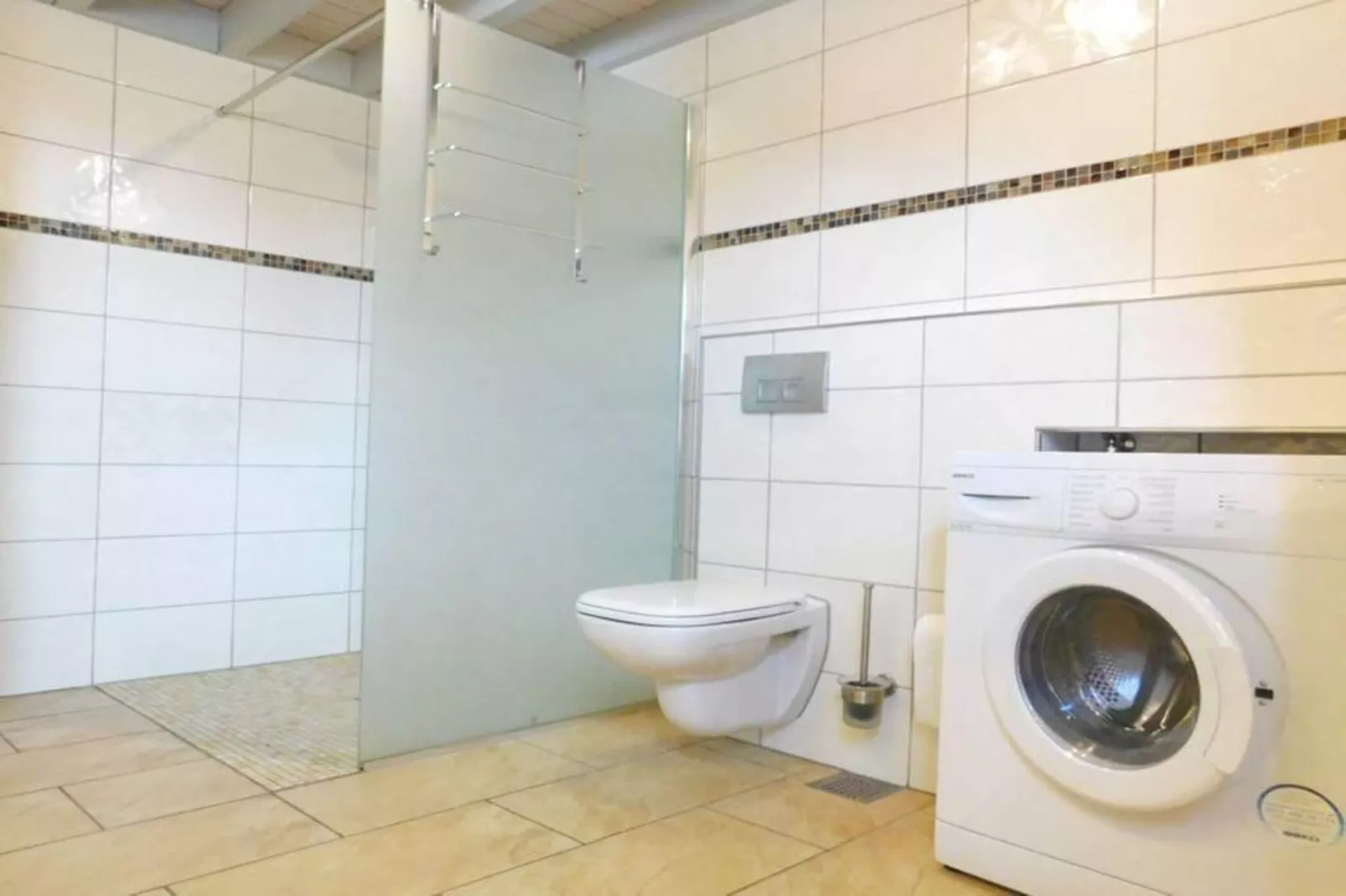 FH Wildgans Comfort Nr 3-Badezimmer