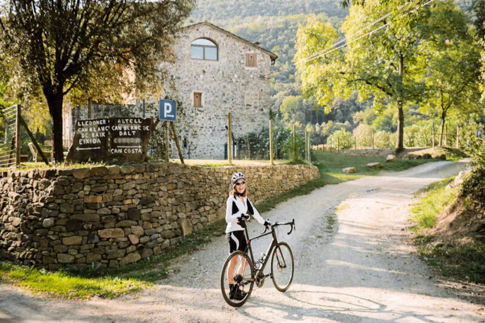 Appartements à Montagut i Oix-Non tagué