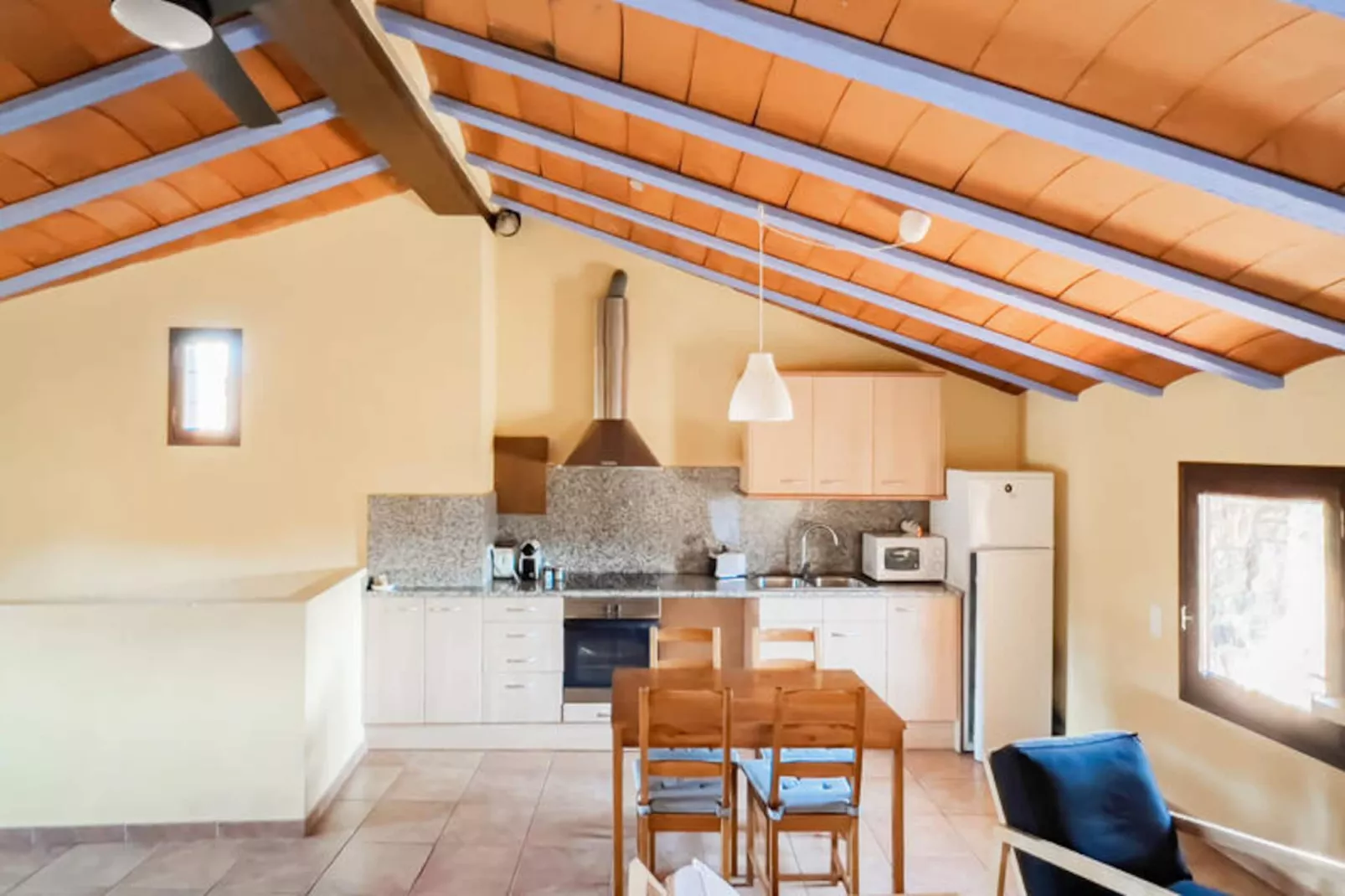 Appartements à Sant Feliu de Pallerols-Non tagué