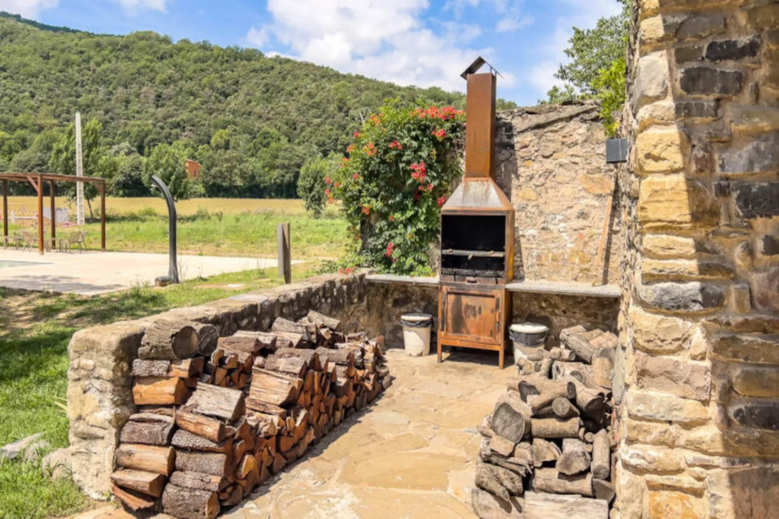 Mobil Home - Bungalow - Cottage à Montagut i Oix-Non tagué