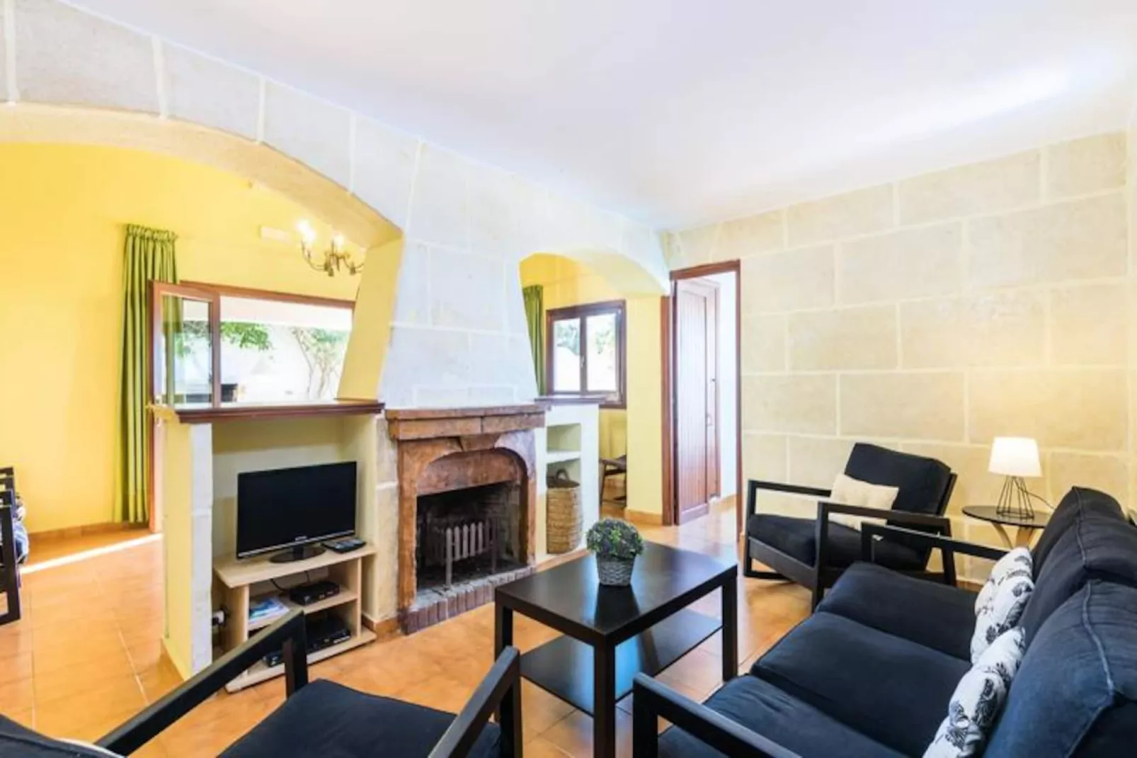 Maison à Cala'n Porter-Untagged