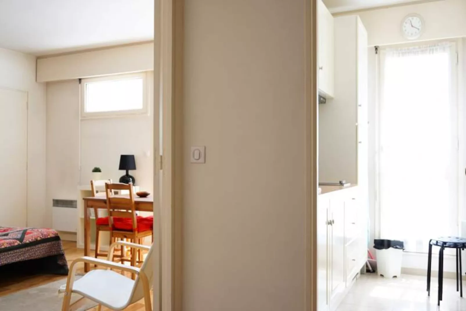 Studio à Paris-Untagged