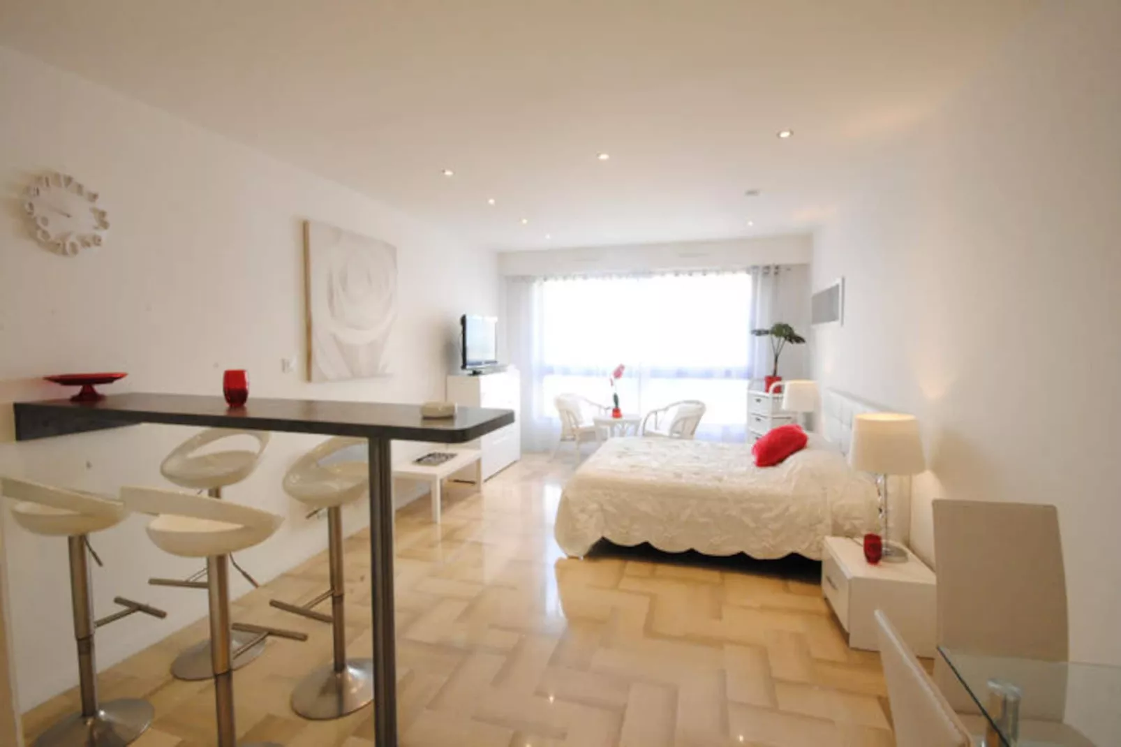 Studio à Cannes-Non tagué