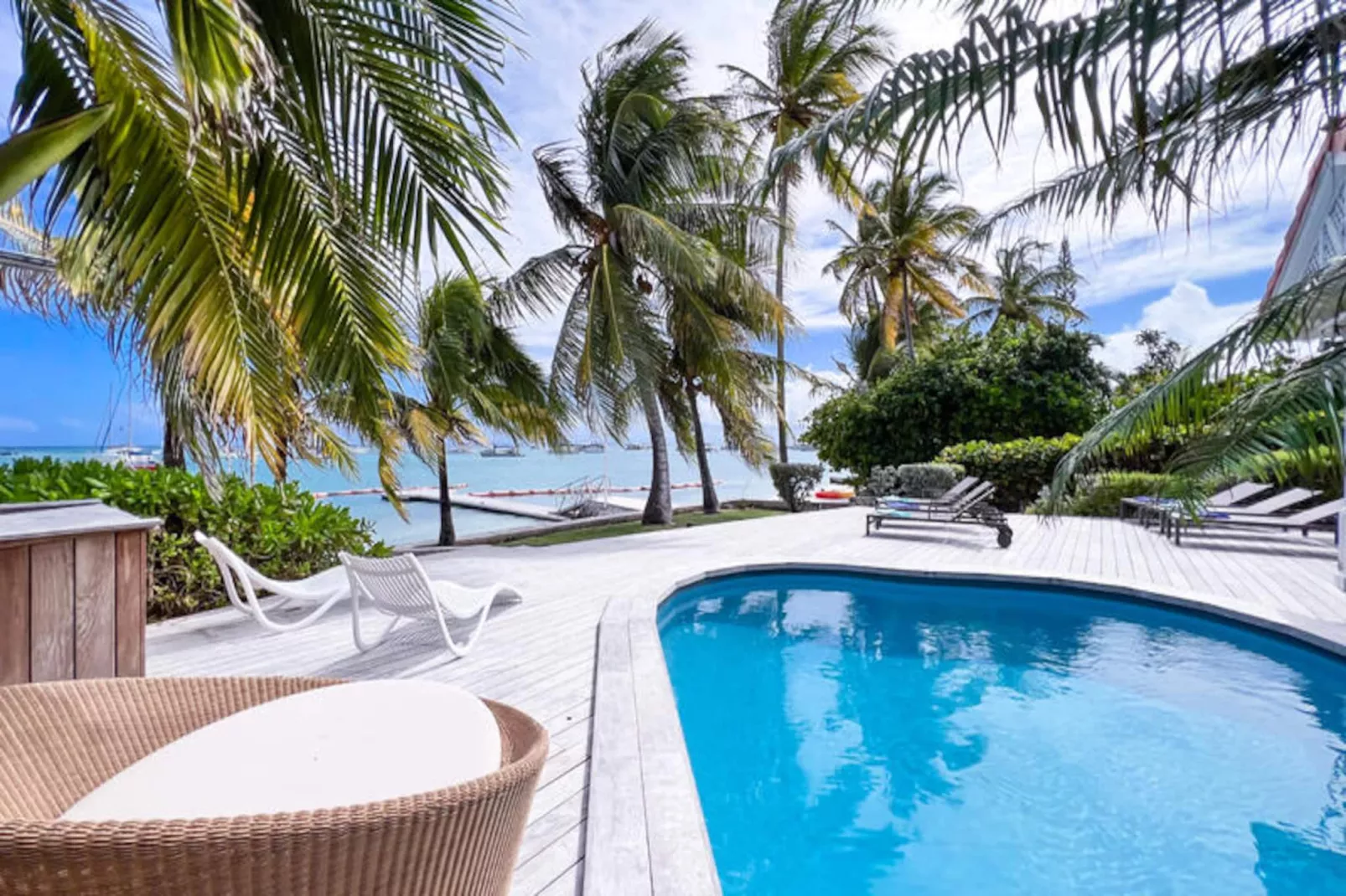 Maison à Saint François - Non tagué