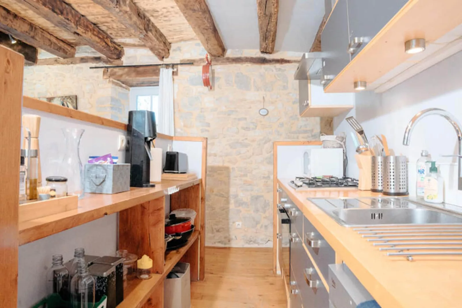 Maison à Coly-Non tagué