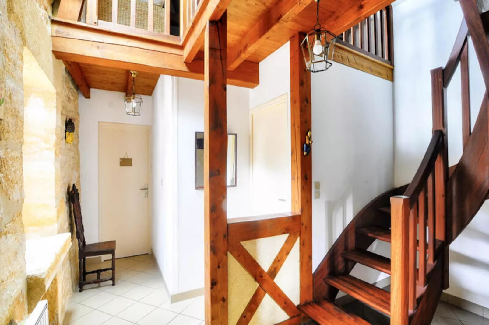 Maison à Saint Leon sur Vezere-Non tagué