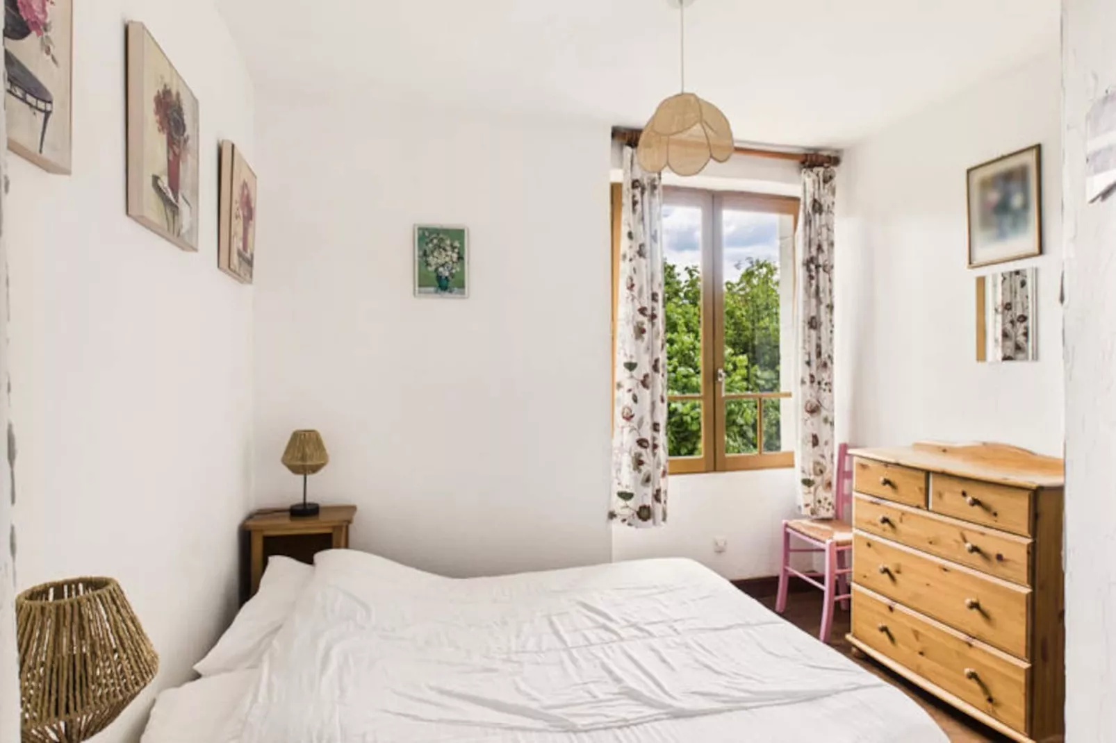 Maison à Montignac-Nicht zugeordnet