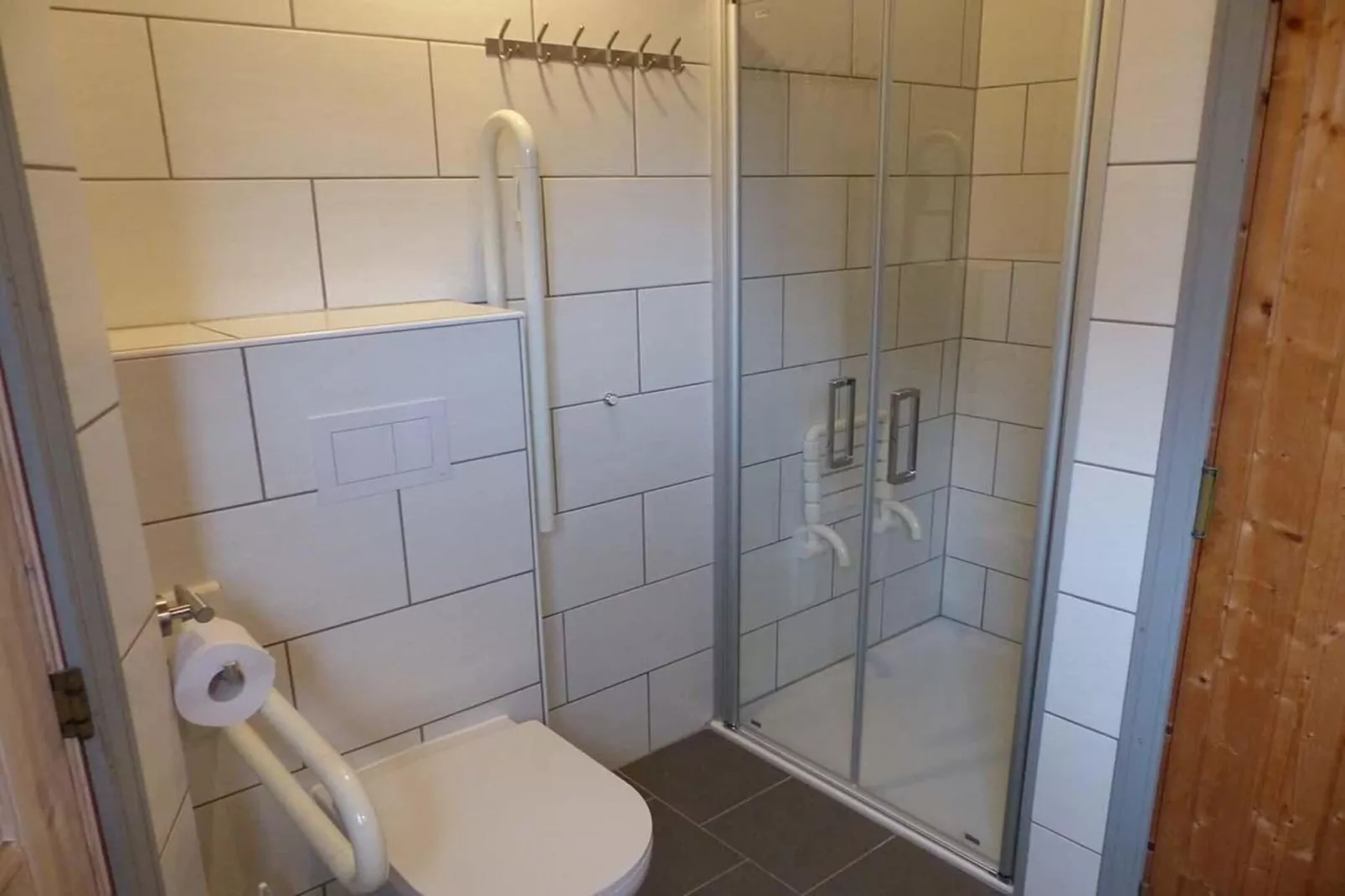 FH Wildgans Comfort Nr 273-Bathroom