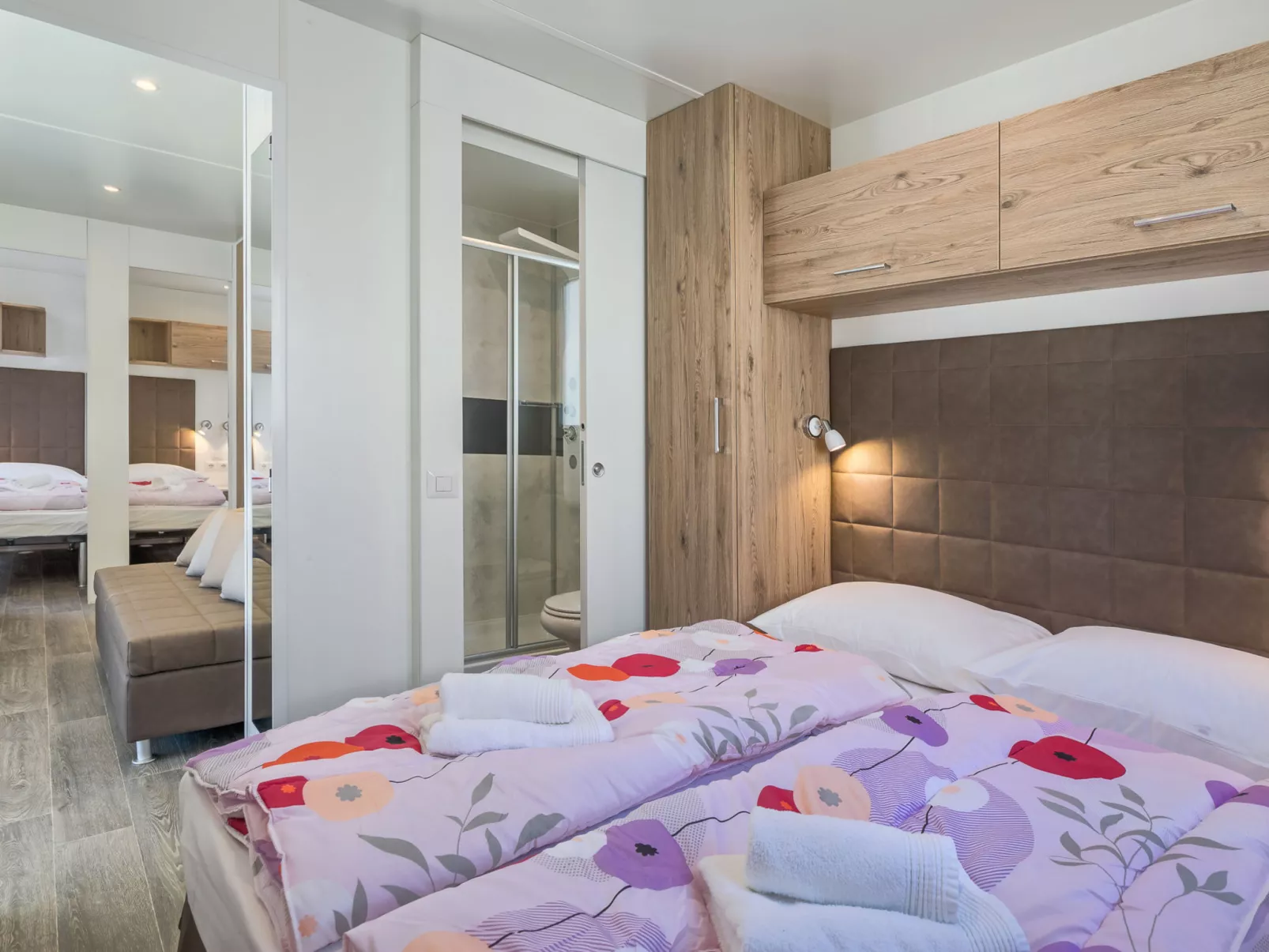 Camping Santa Marina-Drinnen