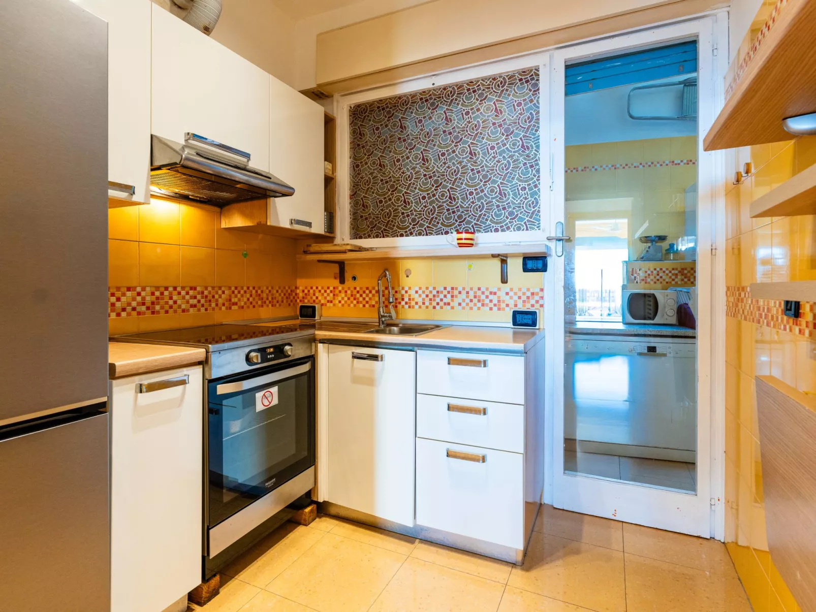 Capo Pino tra le Onde-Drinnen