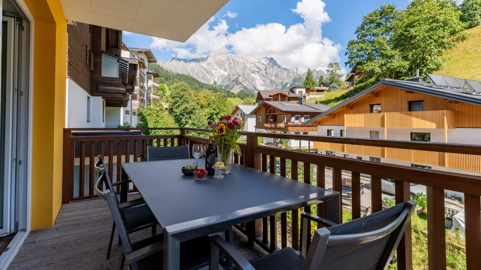 Emma Top 2-Terrace balcony