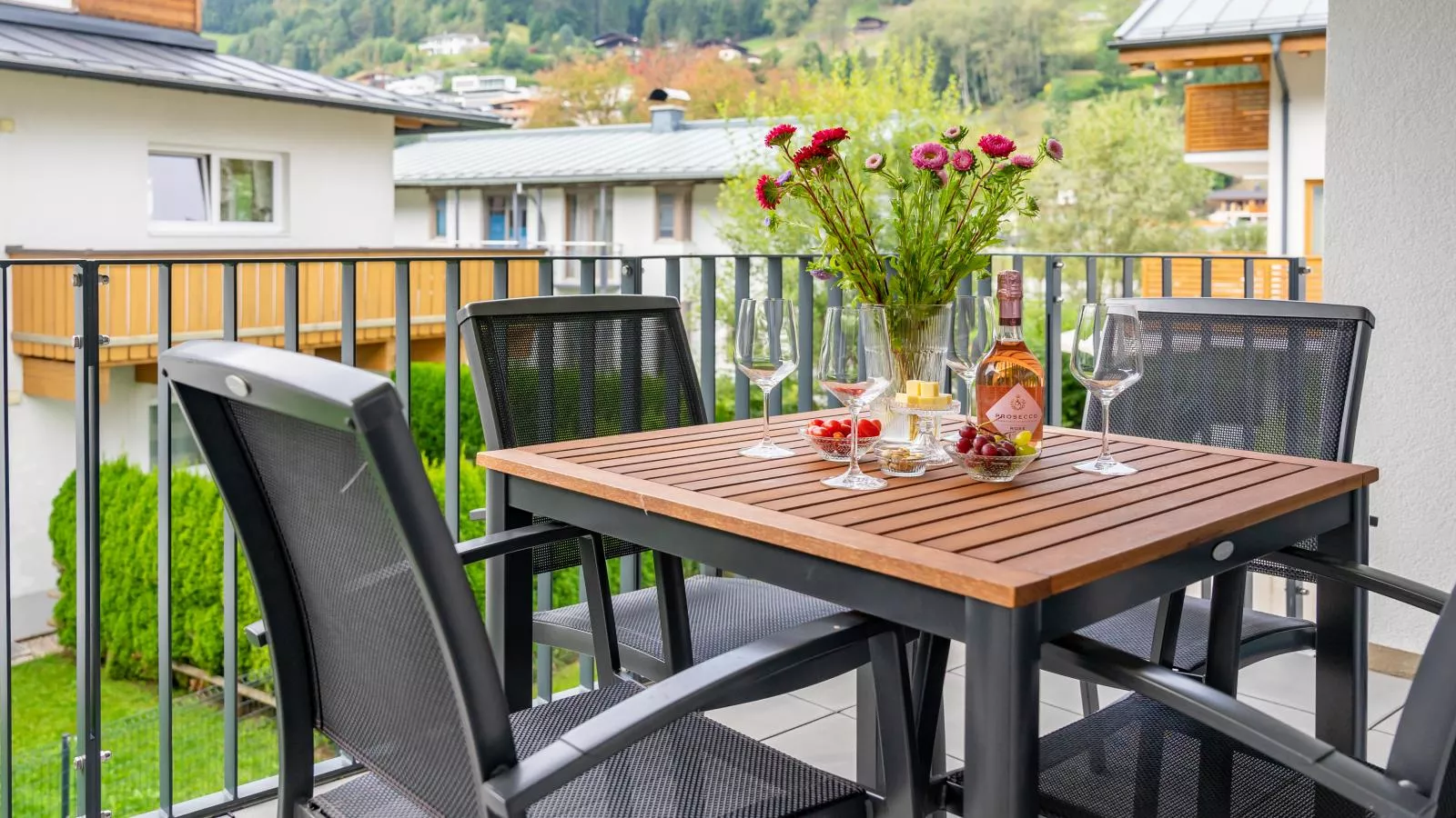 Falken Suites TOP 3-Terrace balcony