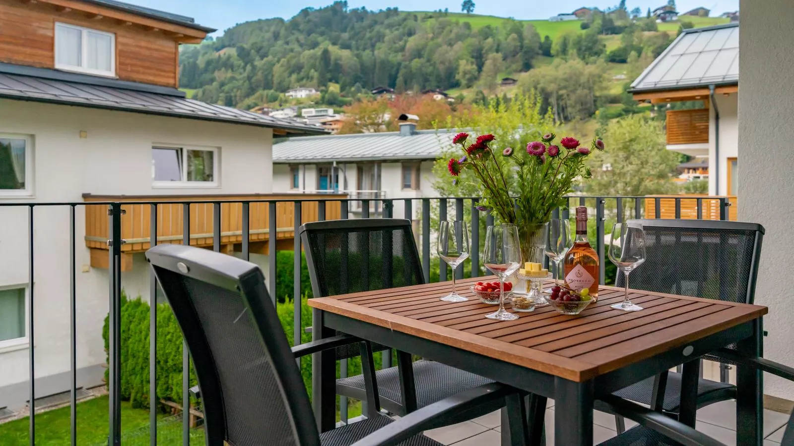 Falken Suites TOP 3-Terrace balcony