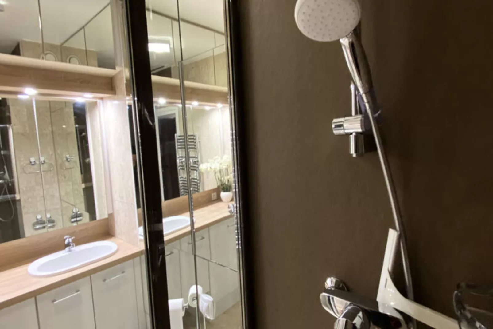 Studio à Cannes-Non tagué