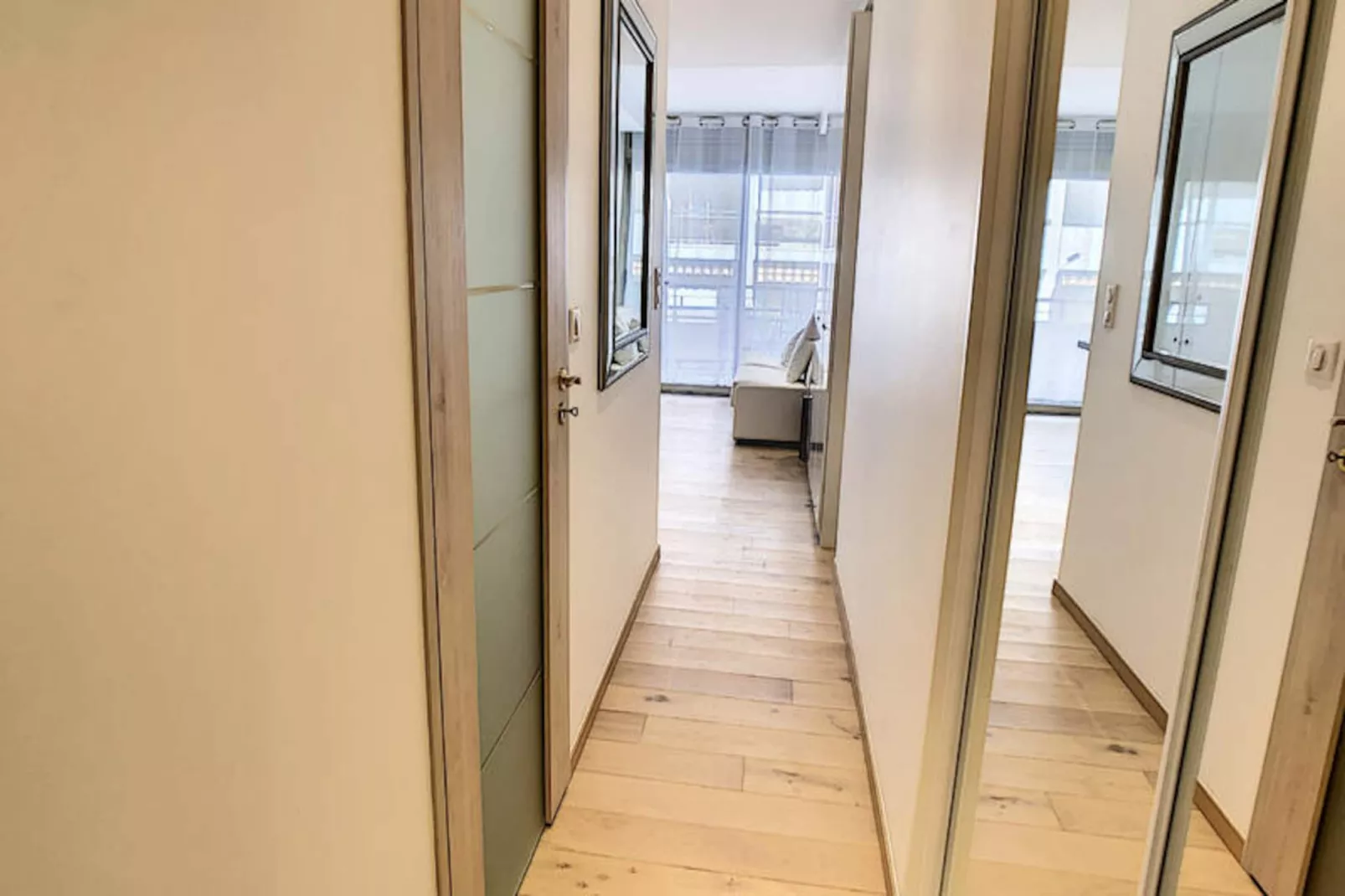 Appartements à Cannes-Untagged