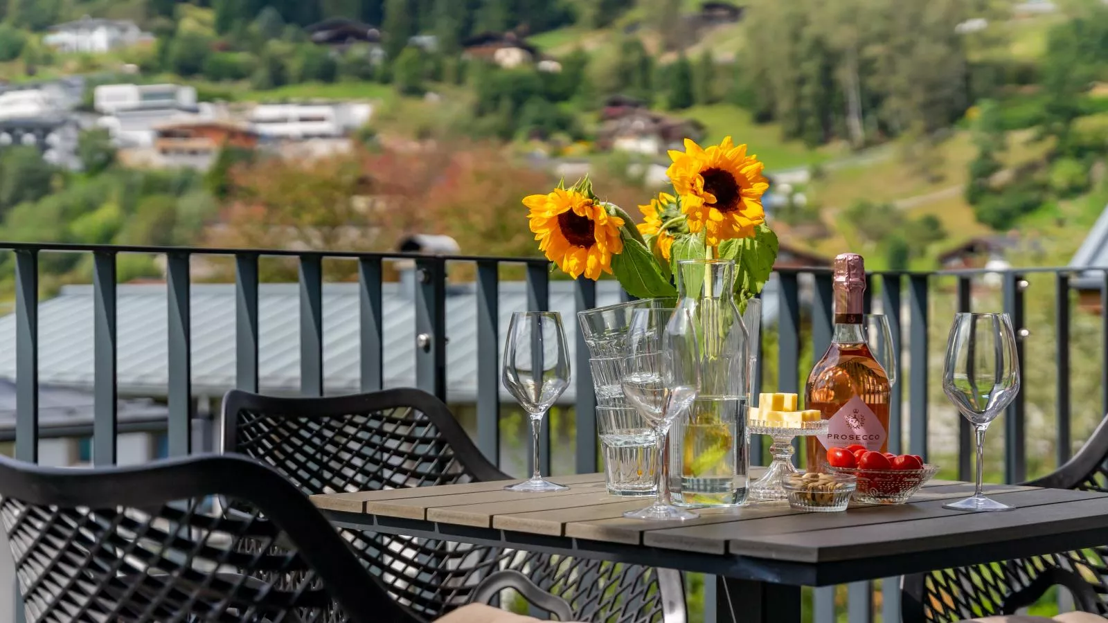 Falken Suites TOP 6-Terrace balcony