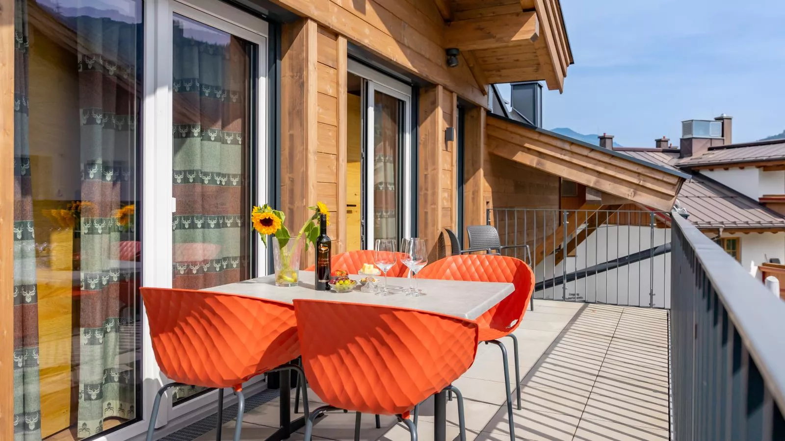 Falken Suites TOP 7-Terrace balcony