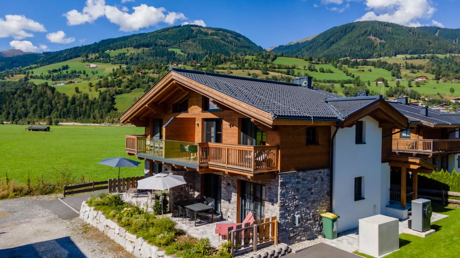 Chalet Aquila-Exterior summer