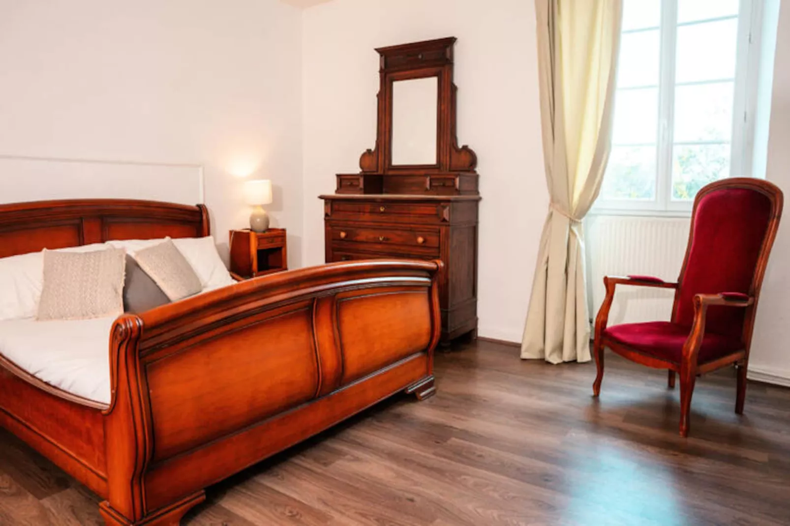 Maison à Thonac-Nicht zugeordnet