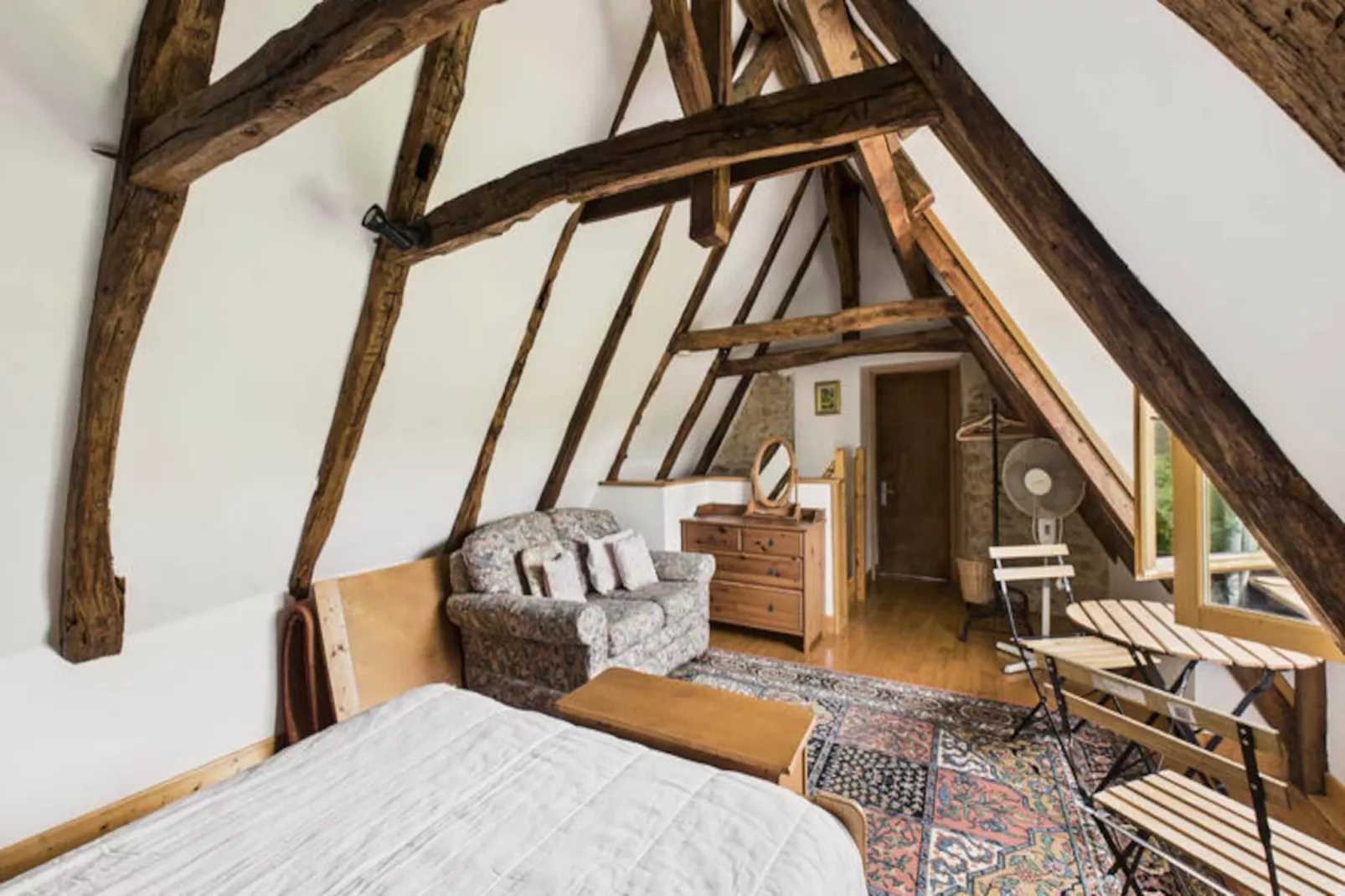 Maison à Montignac-Nicht zugeordnet