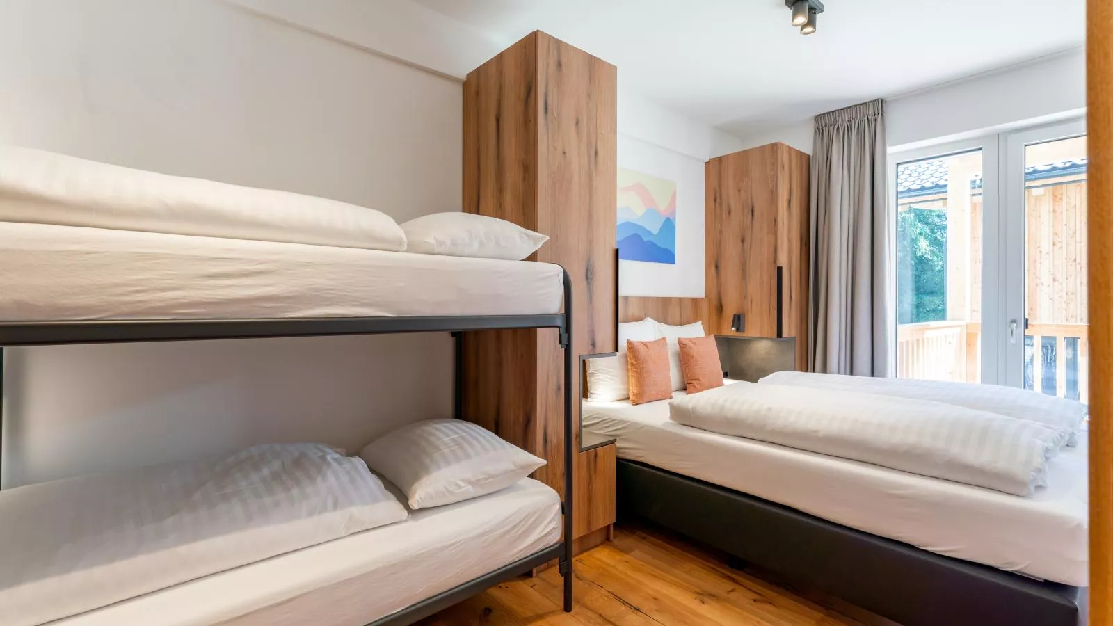 Atemlos Mountain Chalet-Bedroom