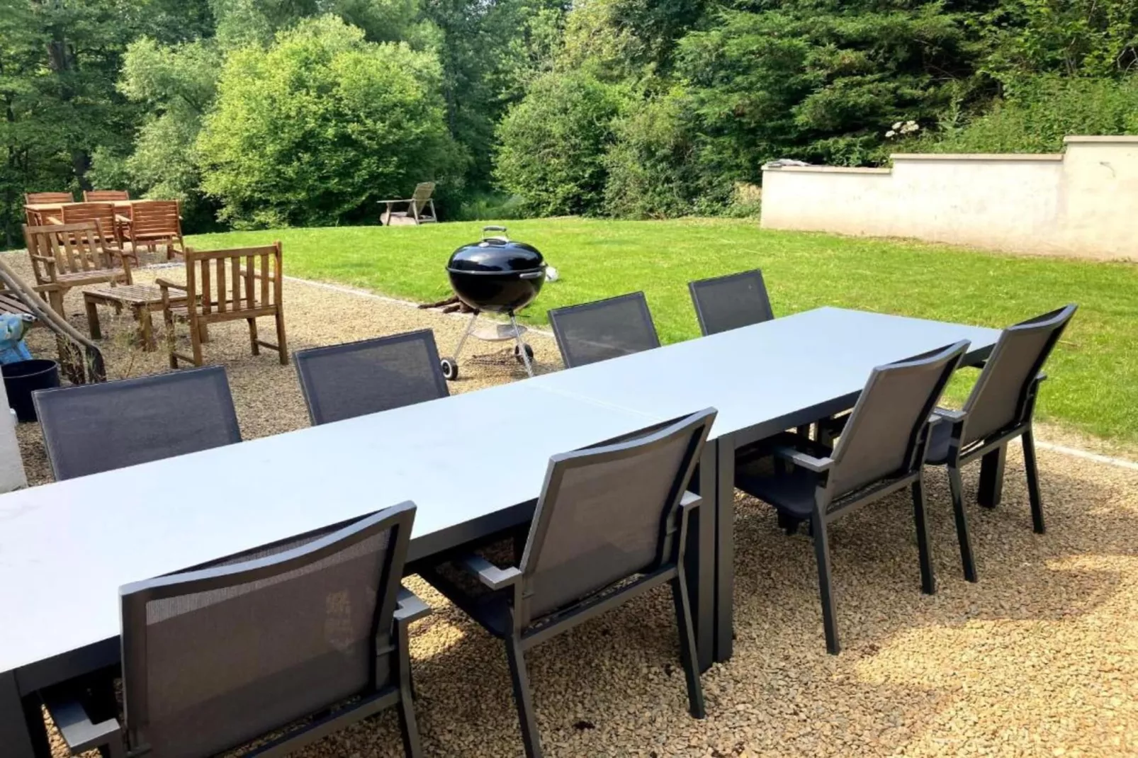 Green Escape-Esszimmer