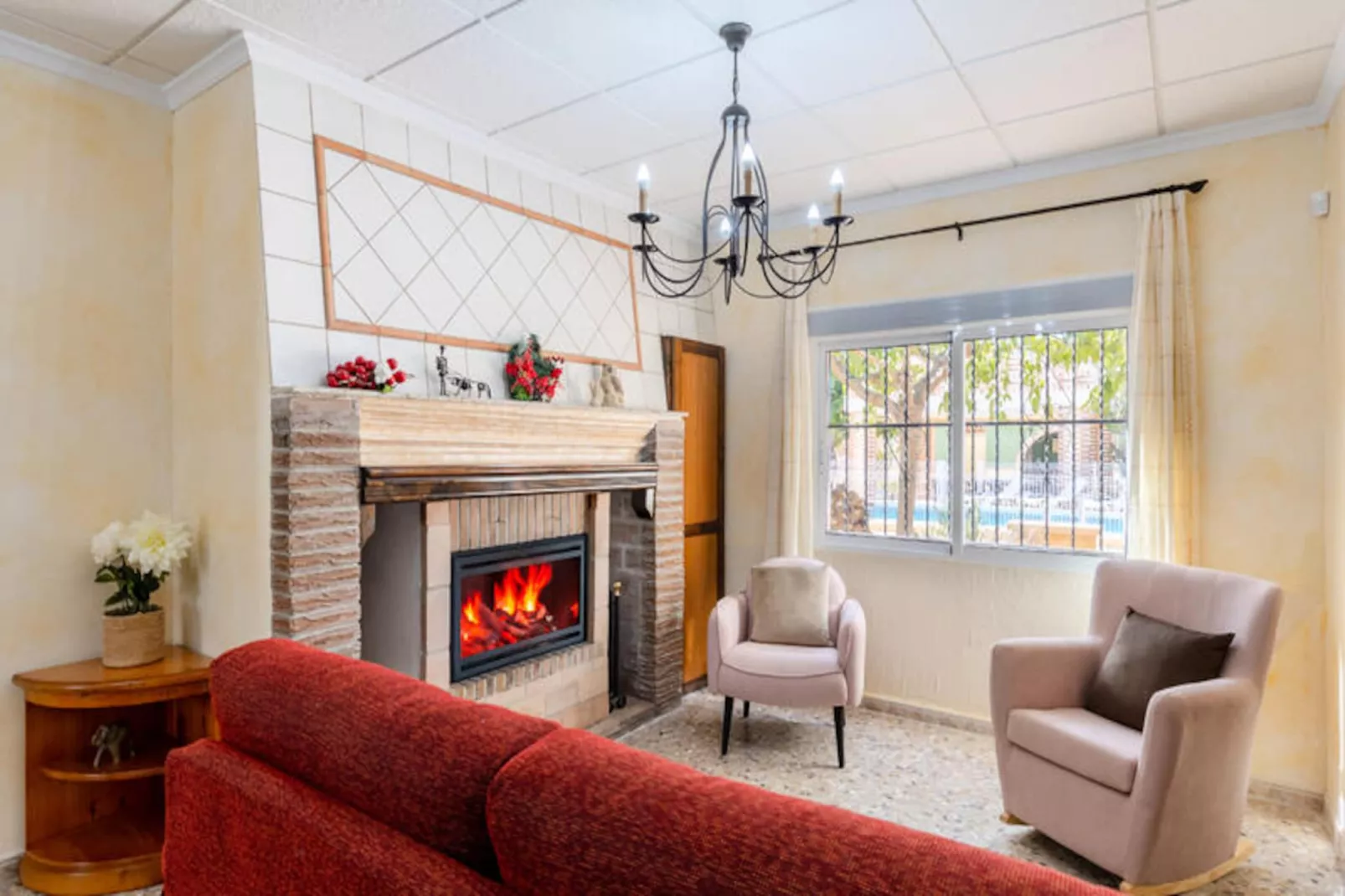 Maison à Dolores-Non tagué