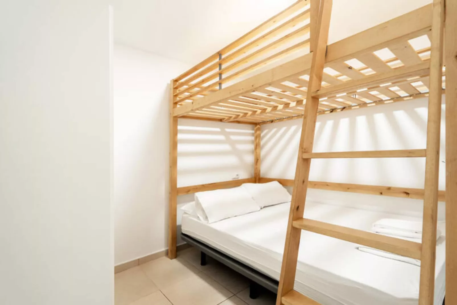 Appartements à Roses-Untagged