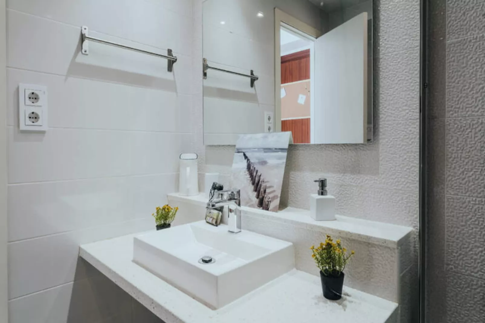 Appartements à Roses-Untagged