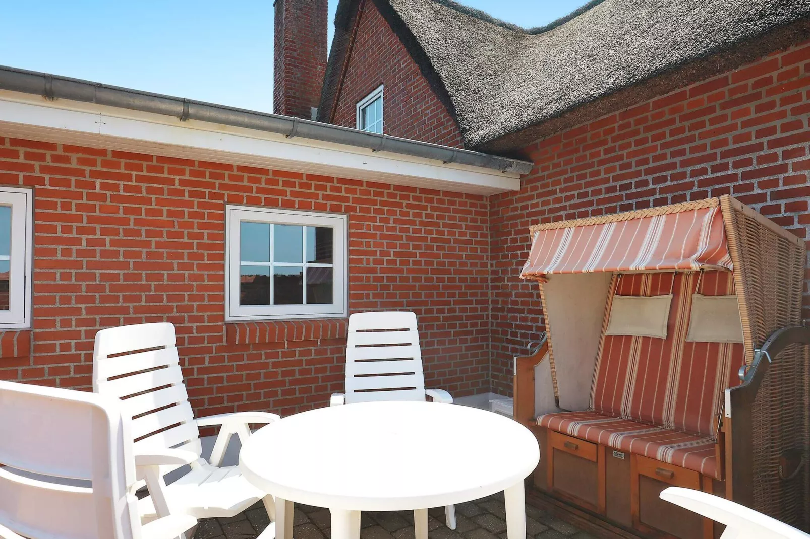 6 person holiday home in Blåvand-By Traum-View