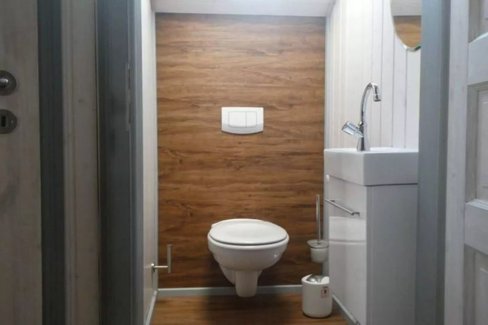 FH Wildgans Comfort Nr 42-Bathroom
