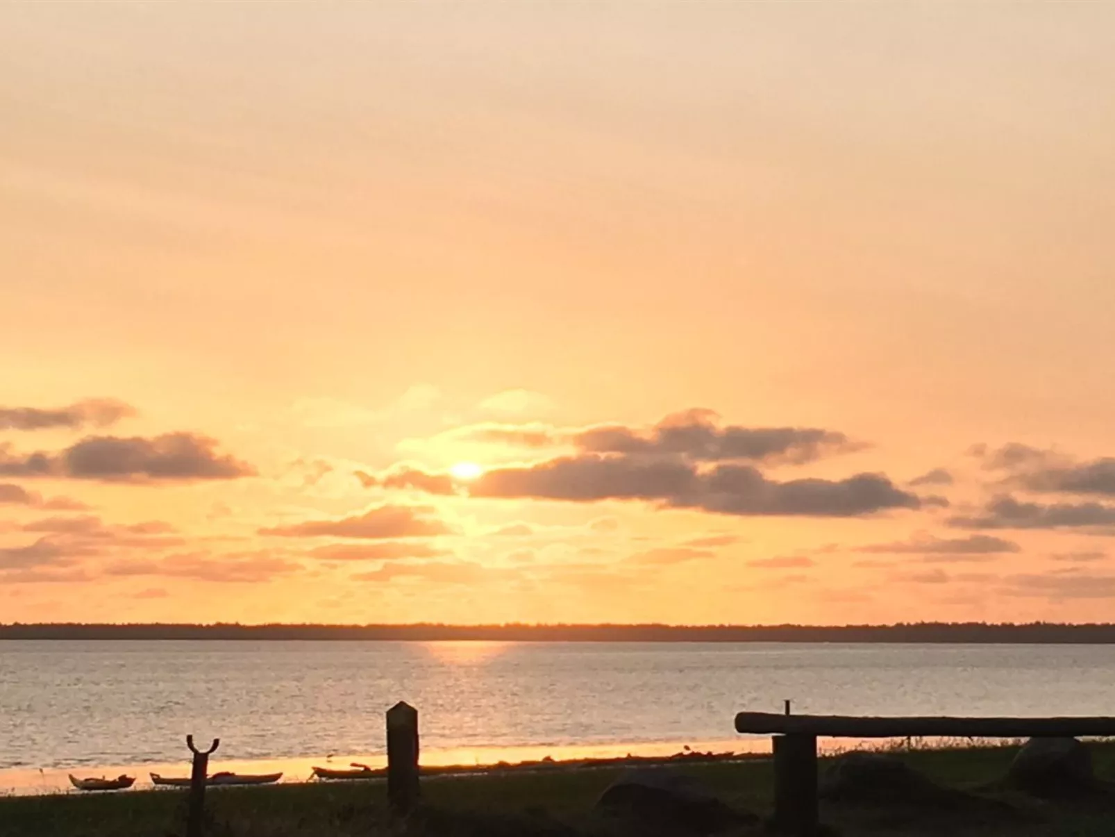 "Iwa" - 15m from the sea-Outside