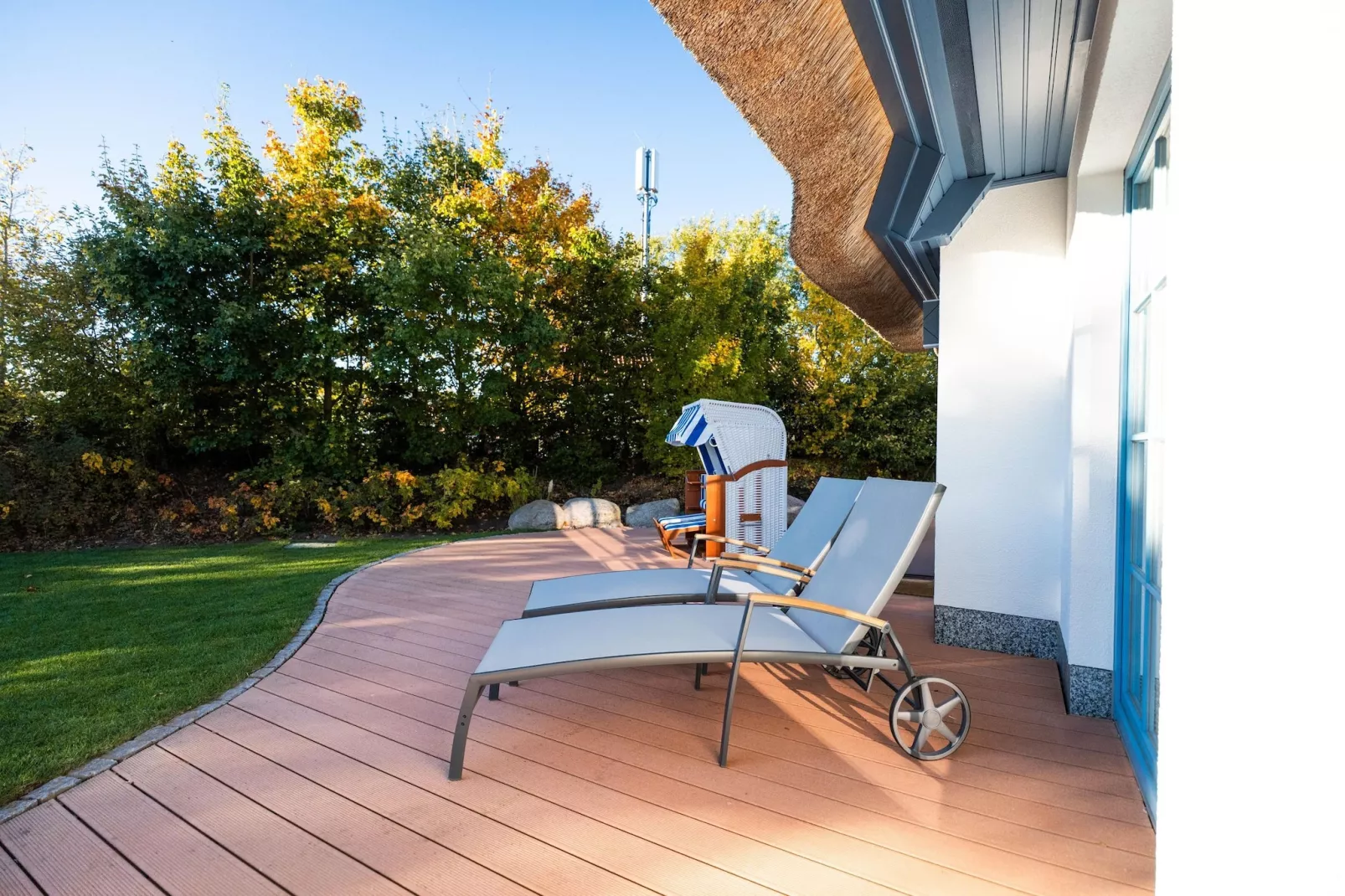 Haubenlerche 53-Terrace balcony