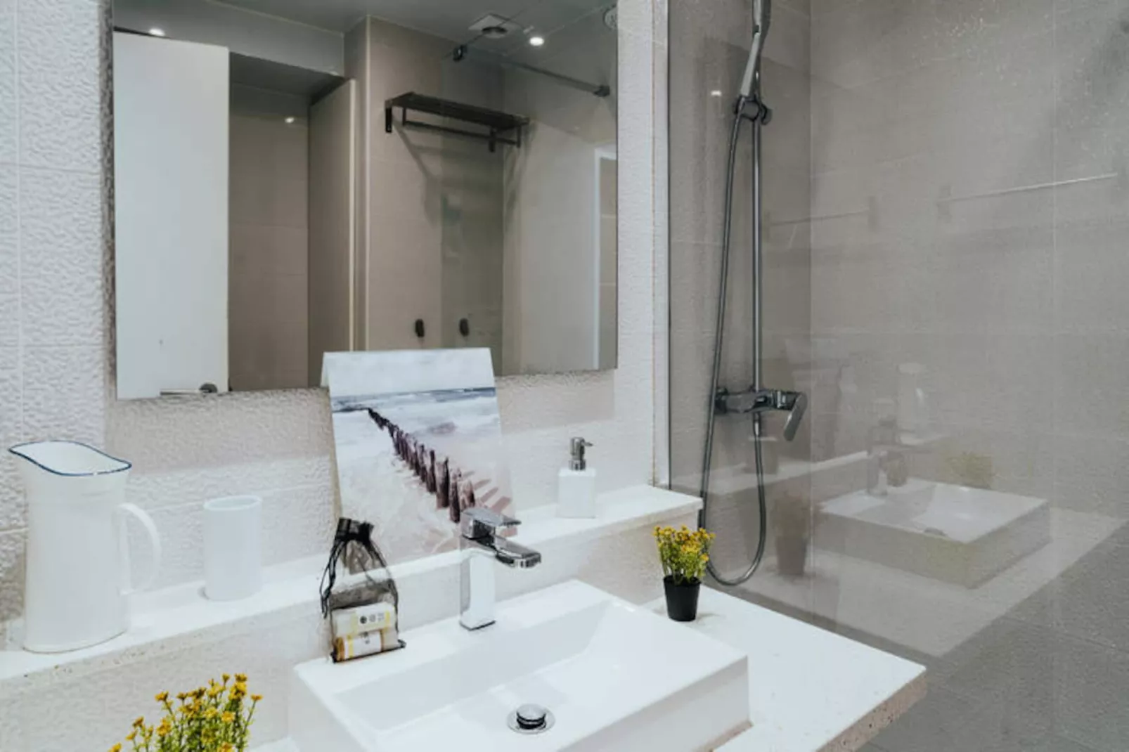 Appartements à Roses-Untagged