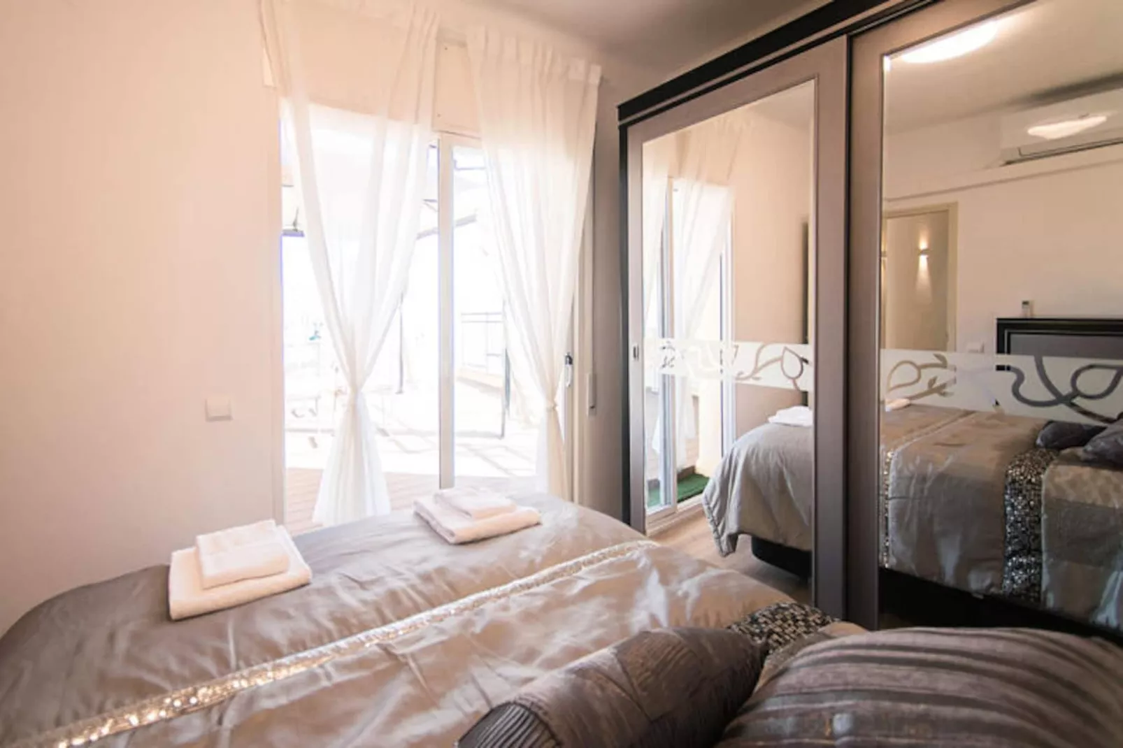 Appartements à Roses-Non tagué