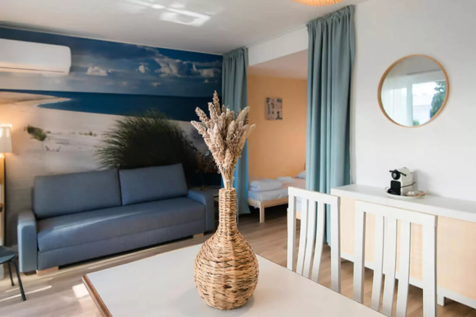 Appartements à Roses-Untagged