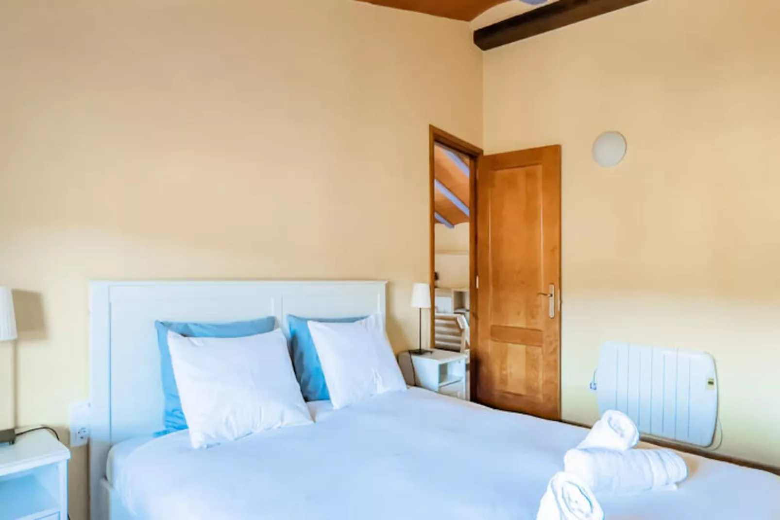 Appartements à Sant Feliu de Pallerols-Non tagué