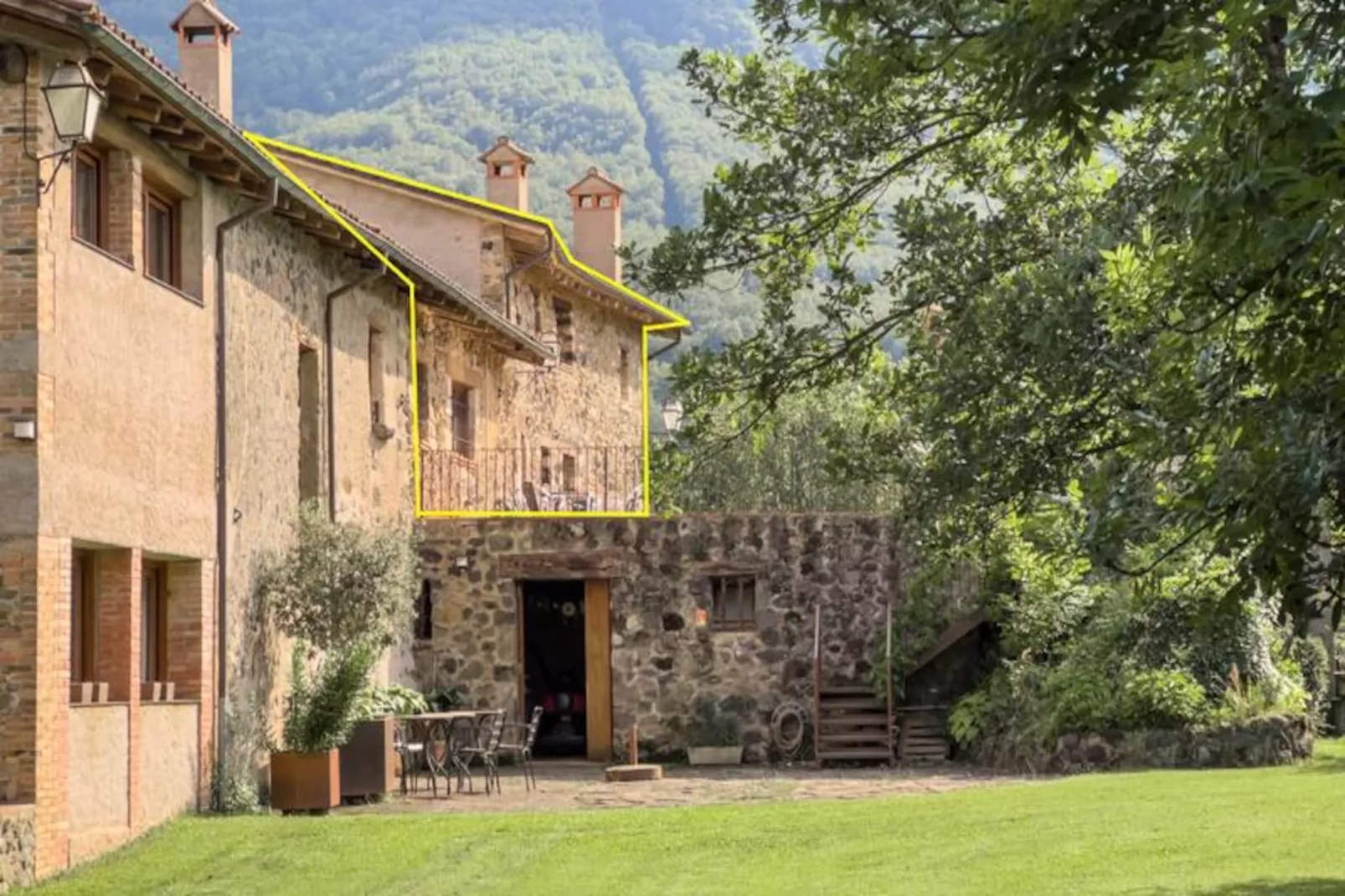 Appartements à Sant Feliu de Pallerols-Non tagué