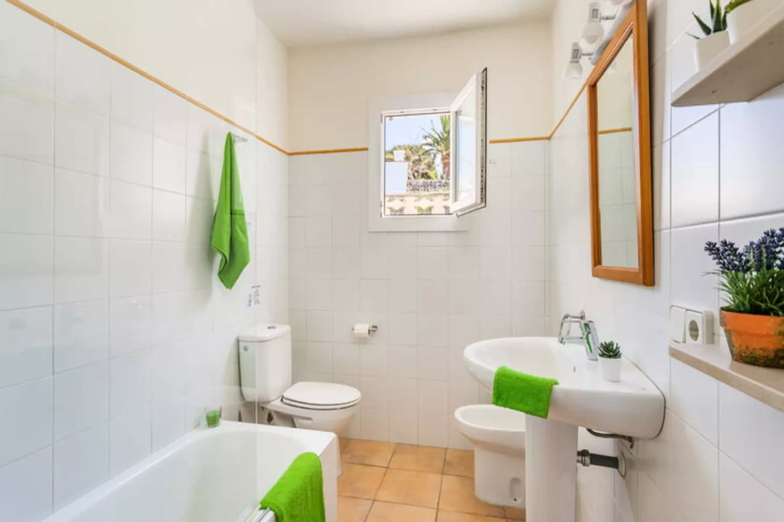 Maison à Binisafuller-Untagged