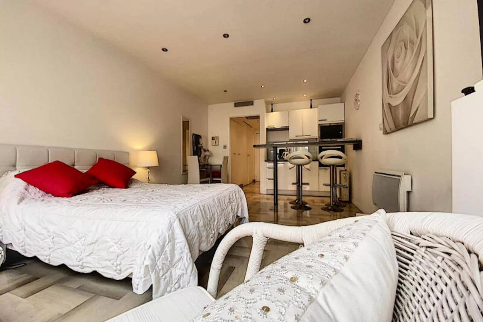 Studio à Cannes-Non tagué