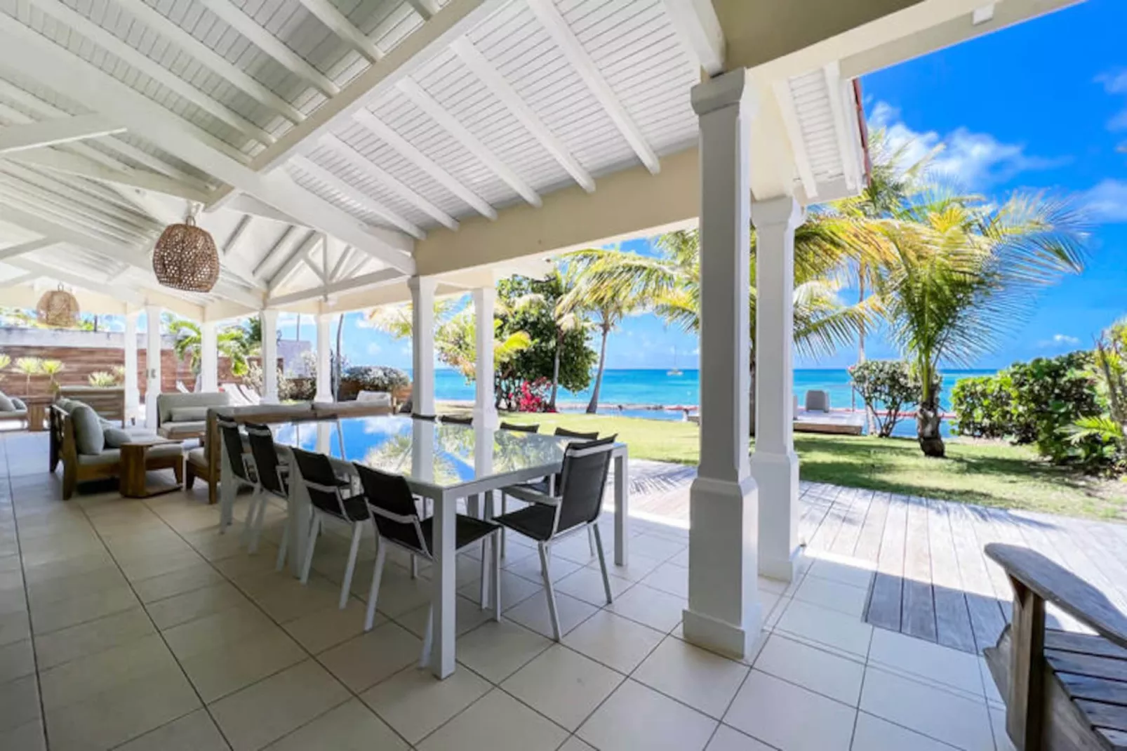 Maison à Saint François - Untagged