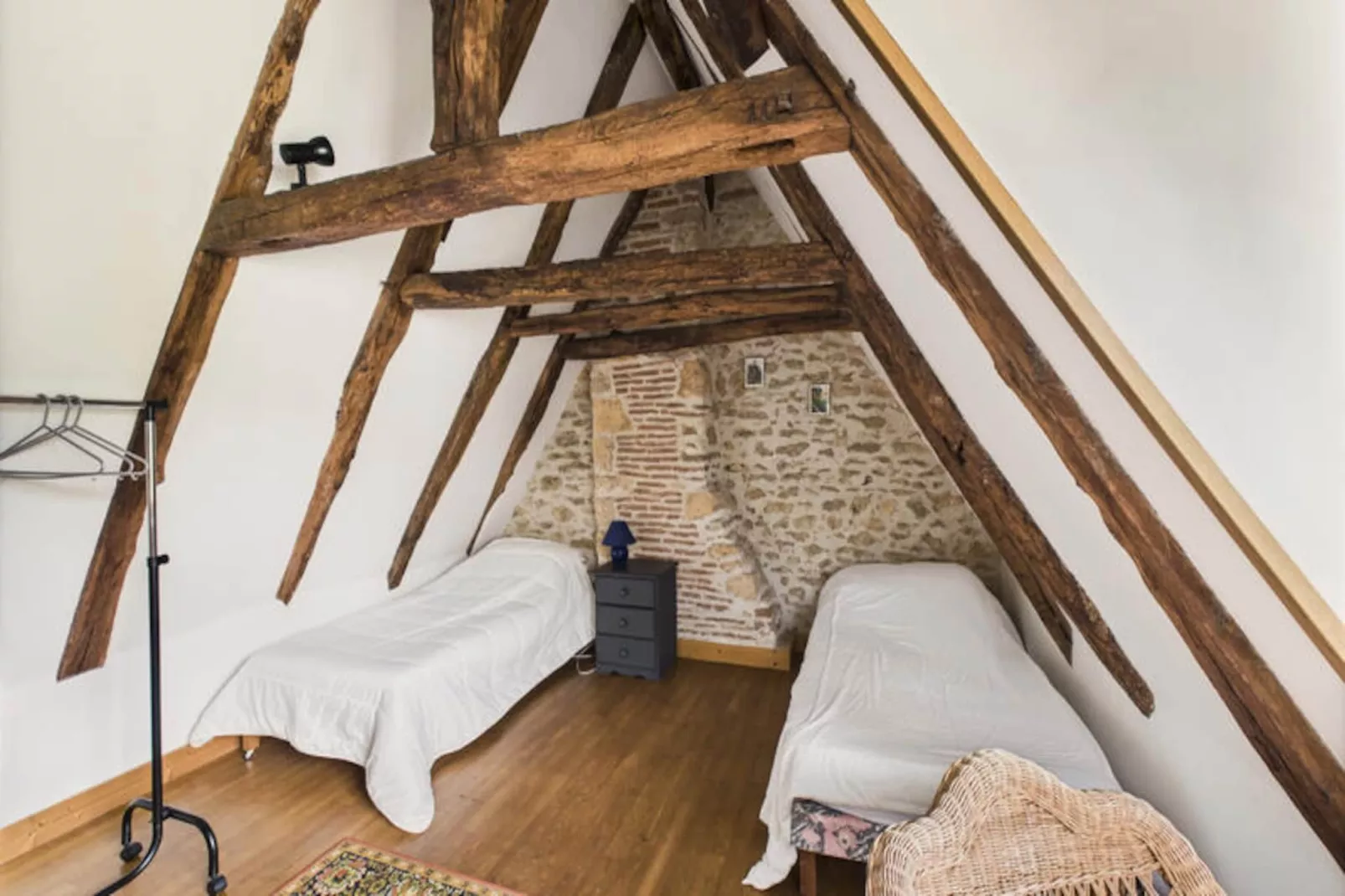 Maison à Montignac-Nicht zugeordnet