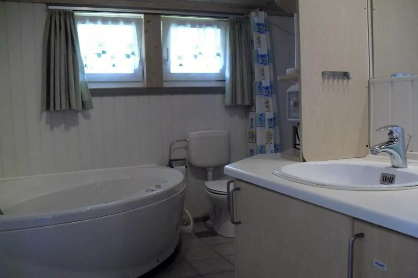 FH Seeschwalbe 94-Bathroom