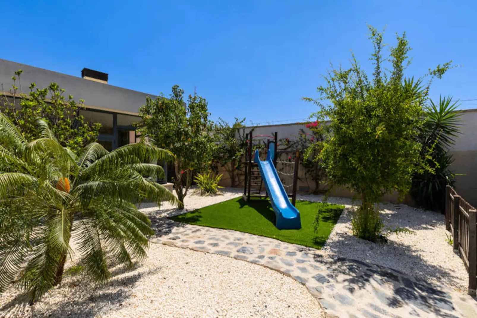 Maison à Almoradi-Untagged