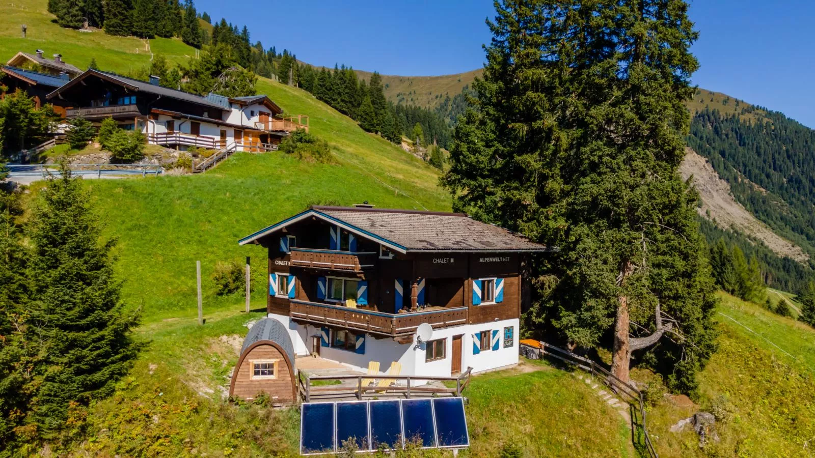 Chalet H XL-Exterior summer
