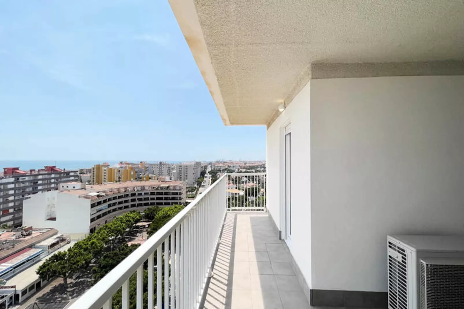Appartements à Canet d'En Berenguer-Nicht zugeordnet