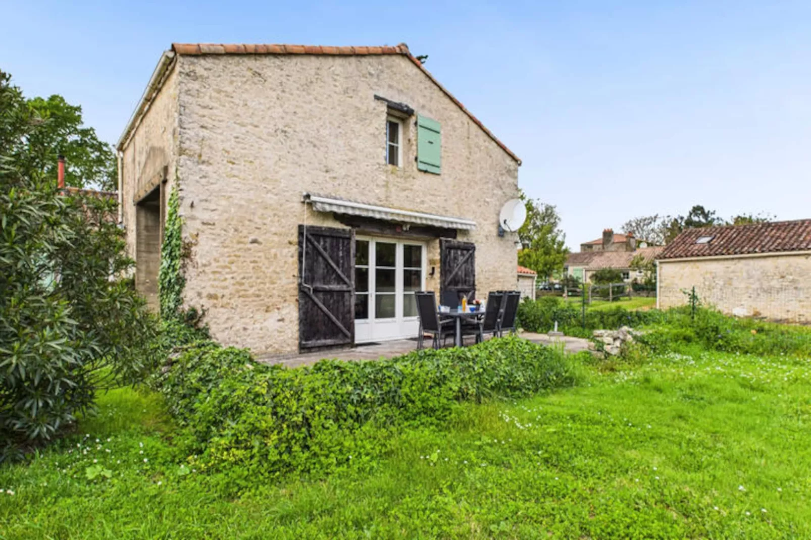 Maison à Saint Vincent sur Jard-Nicht zugeordnet