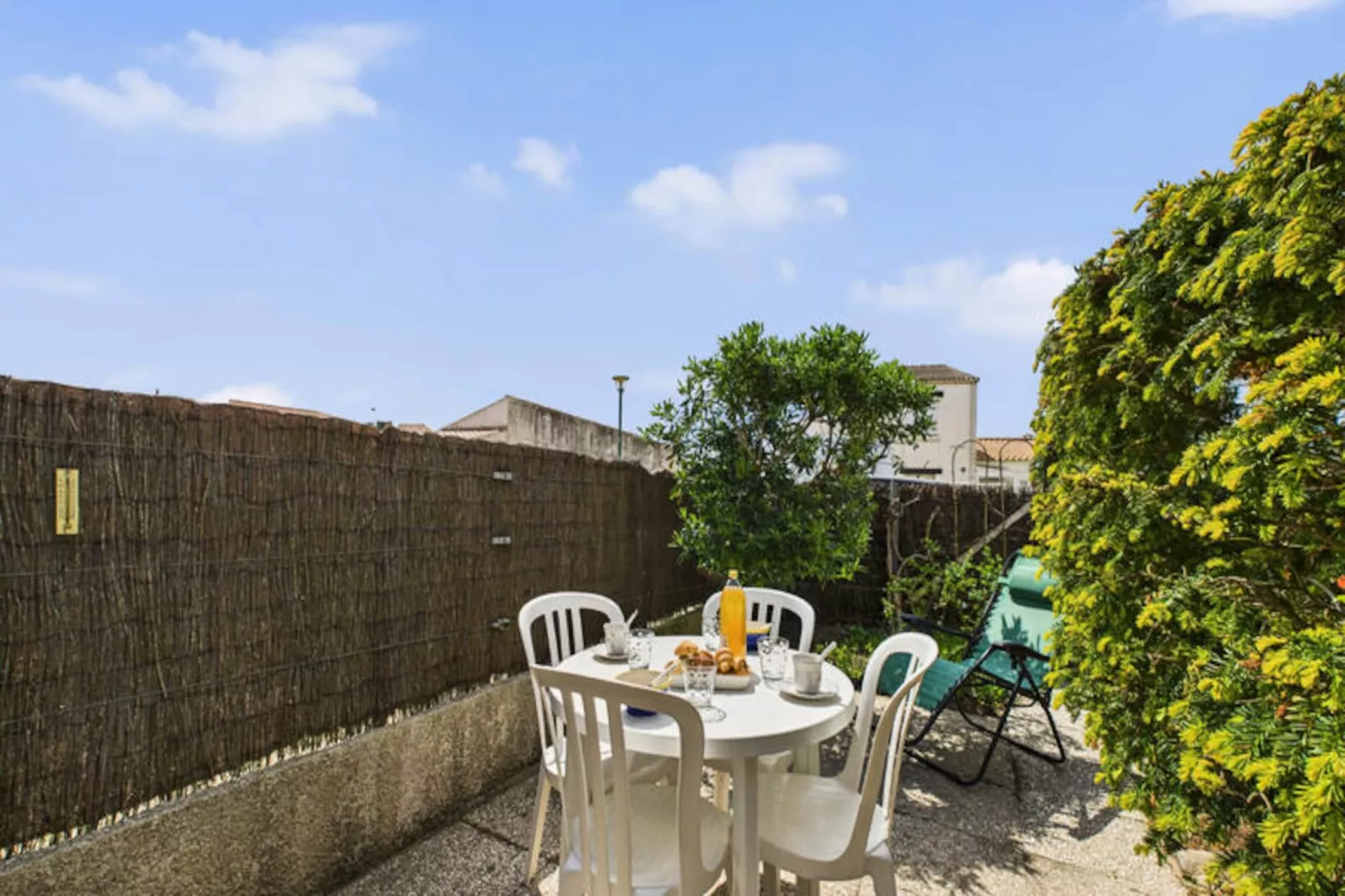 Studio à Longeville-sur-Mer-Untagged