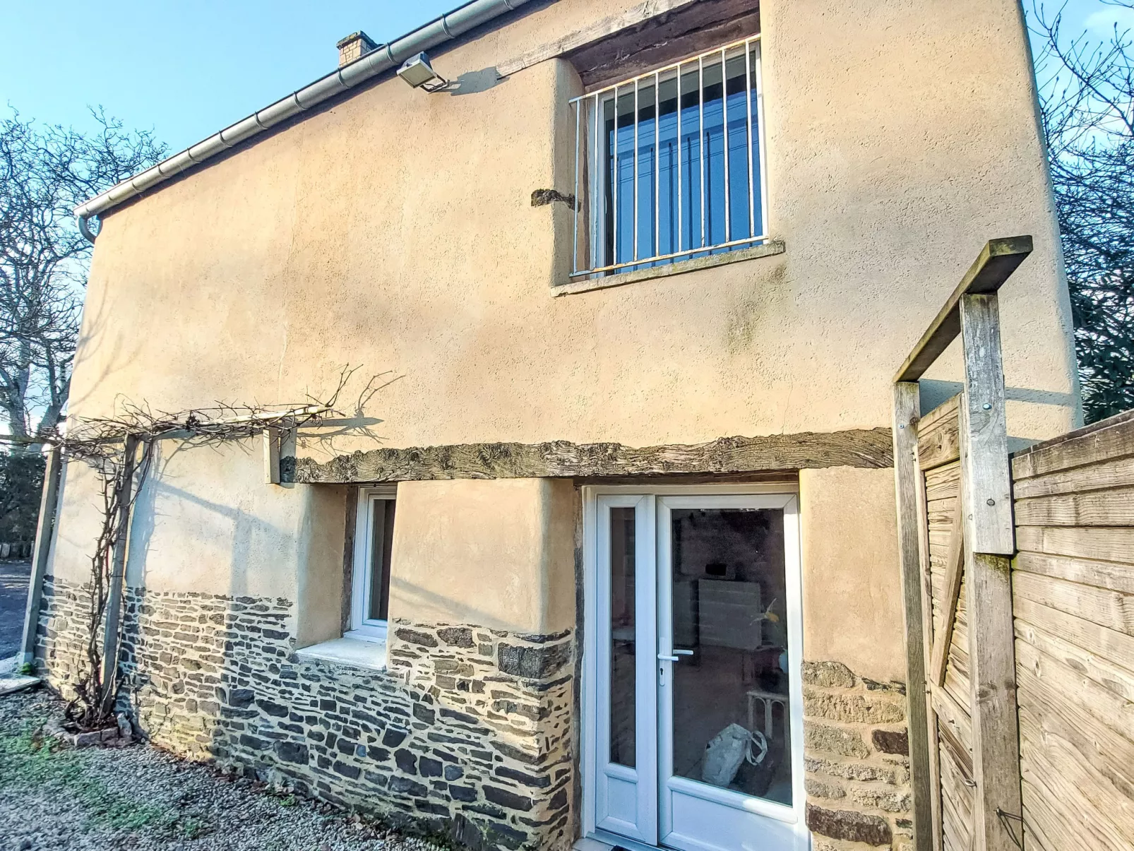 Gîte du Linon-Outside