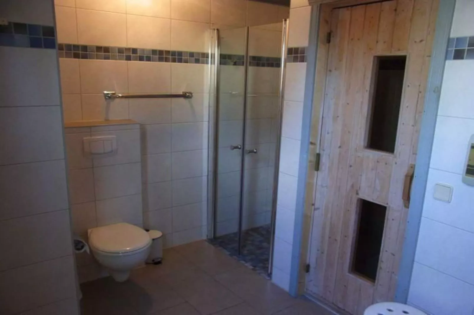 FH Wildgans Comfort Nr 42-Bathroom